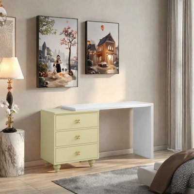 Deluxe Bedroom Dresser