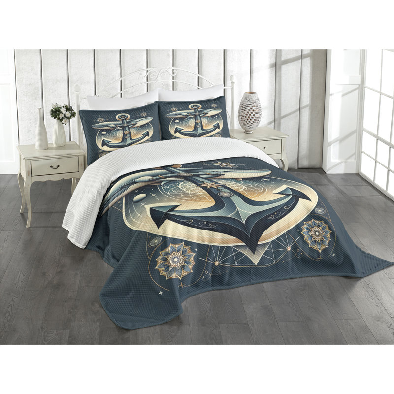 Floral Coverlet, Queen Coverlet / Bedspread + 2 Standard Shams