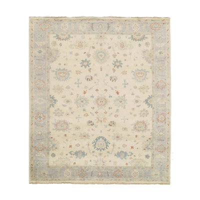Oriental Area Rug in Ivory