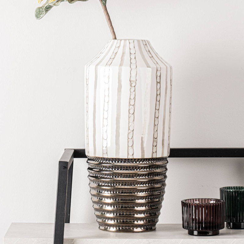 Elegant Ceramic Vase for the Living Room, Modern Vase Decor, 40.5cm H x 19cm W x 19cm D, Light Brown
