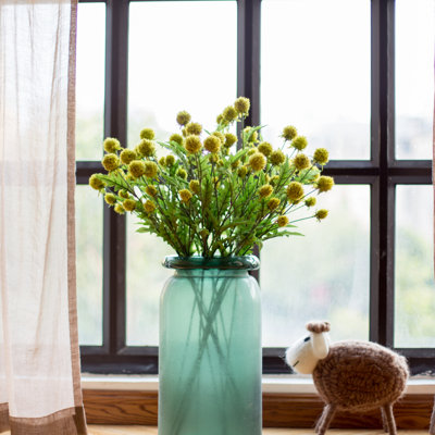 Pompon Arrangement