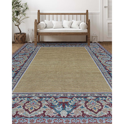 Tapis doré et rouge noué à la main de haute qualité