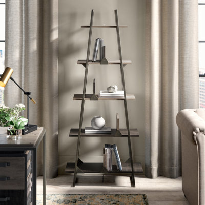 Claryce Ladder