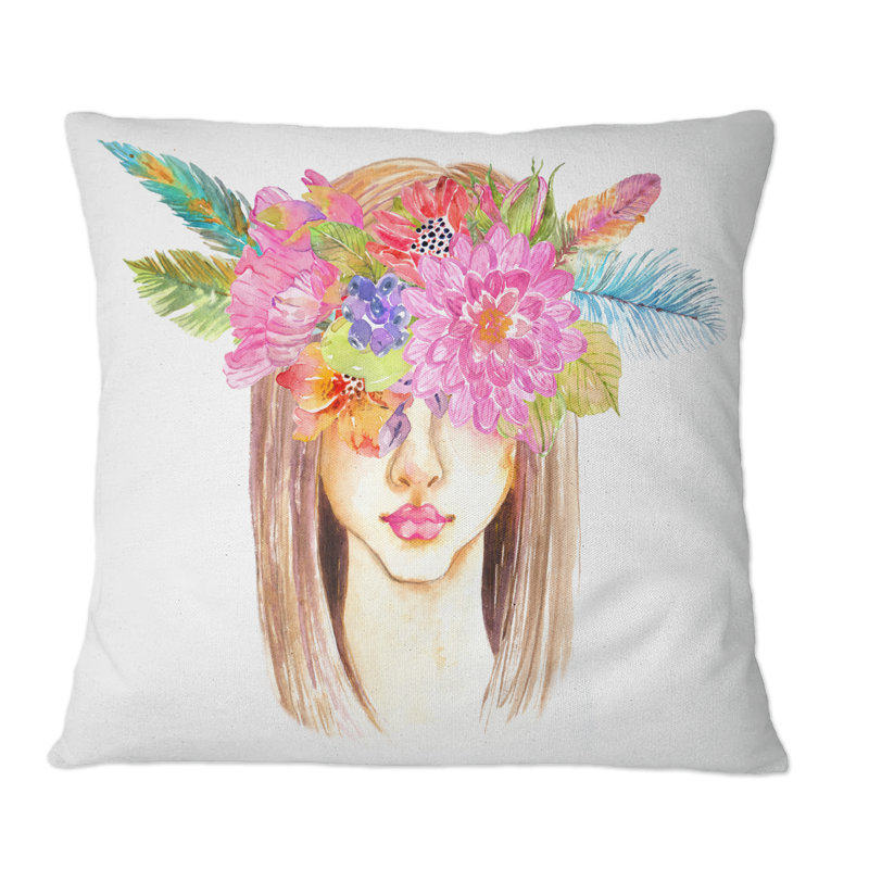 Portrait d'une jeune femme avec une couronne de fleurs - Coussin décoratif imprimé bohémien, 16 po x 16 po