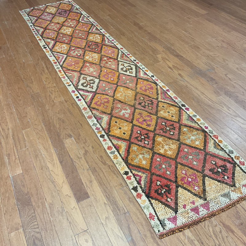 Bungalow Rose Handmade Turkish Oushak Wool Runner