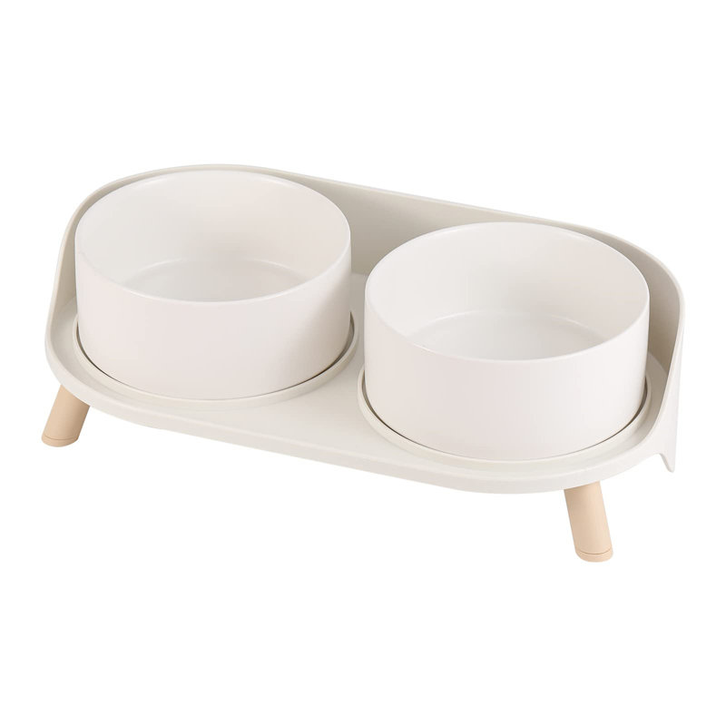 Anti-Skid Elevated Feeder