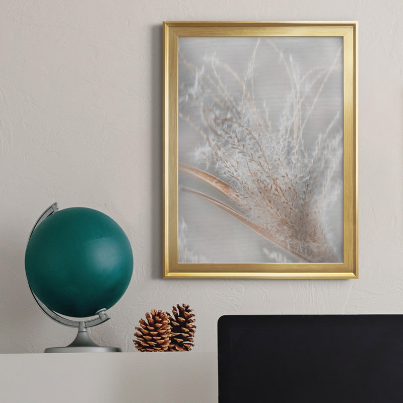 «Summer Wisps II», reproduction encadrée de qualité supérieure - prête à être accrochée, H 18,5 po x l 24,5 po x P 1,5 po, Or