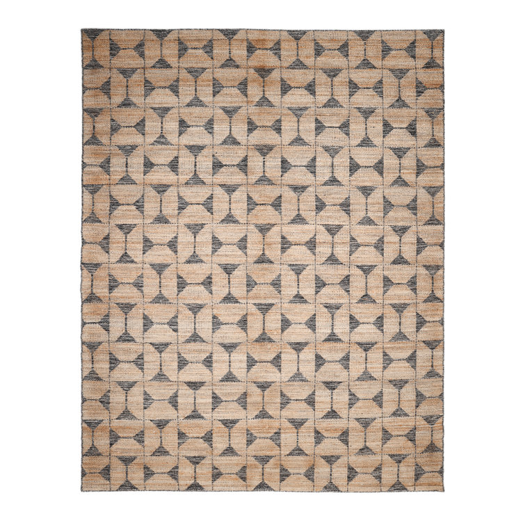 Geometric Area Rug in Light Brown/Black