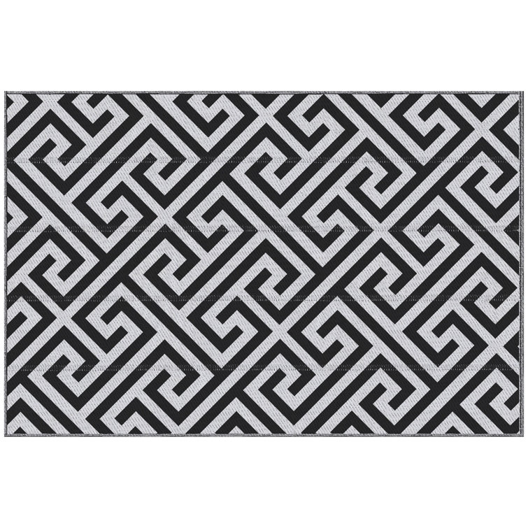 Fairmont Park Kallas Hand Woven Black/White Indoor / Outdoor Rug ...