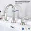 Robinet de salle de bain innovant pivotant à 360 ° au design moderne en nickel brossé idéal pour la maison et les voyages