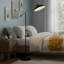 Lampe de salon réglable avec lampe à bras à tête équilibrée pour chambre à coucher avec tête et hauteur de corps réglables en or noir (ampoule non incluse)