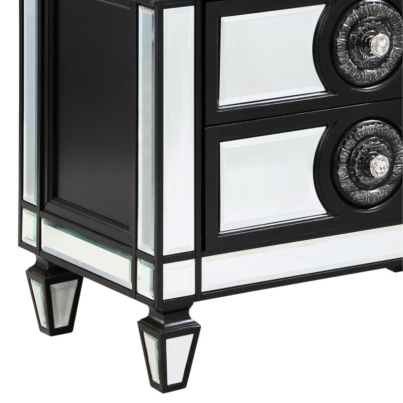 Klarrisa 3 - Drawer Nightstand in Black and Silver