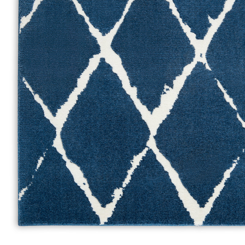 Auton Viscose Geometric Indoor Rug, Rectangle 2' x 3'