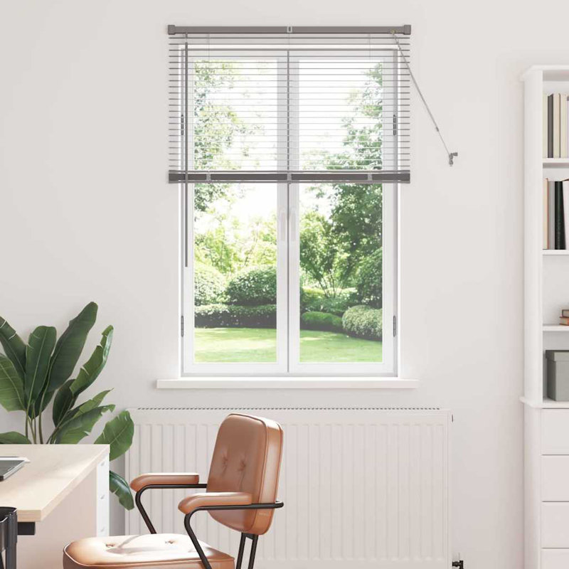 Horizontal/Venetian blind, Silver, 130cm L x 95cm W