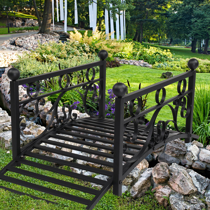 Iron Garden Bridge
