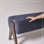 Chenille Trentham avec pieds en bois robuste-1376585569