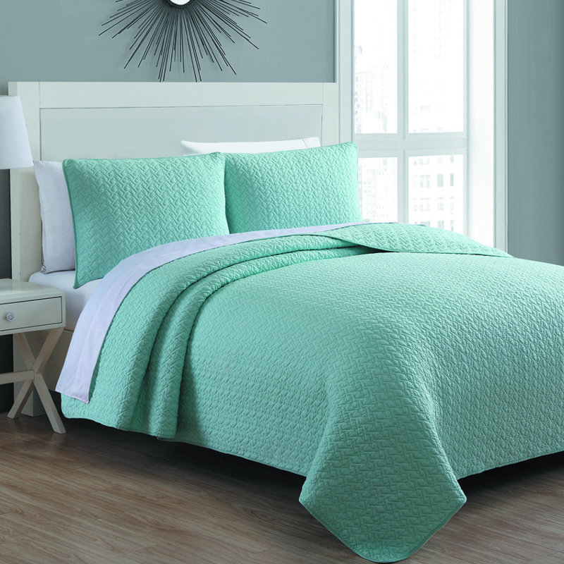 Ivory Cotton Reversible King Quilt Set
