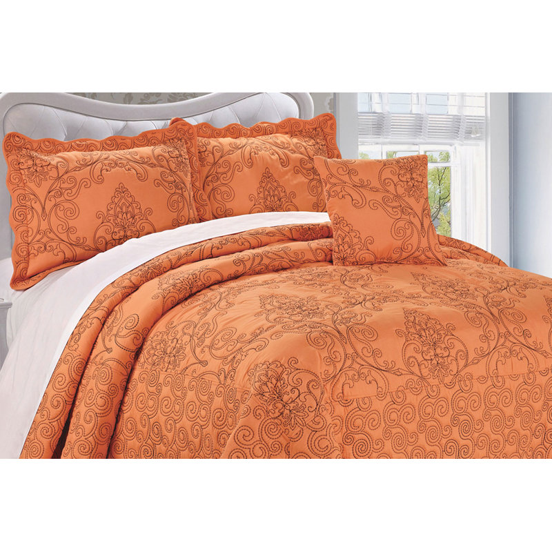 Etna Traditional Polyester Damask Coverlet, Nectarine, King