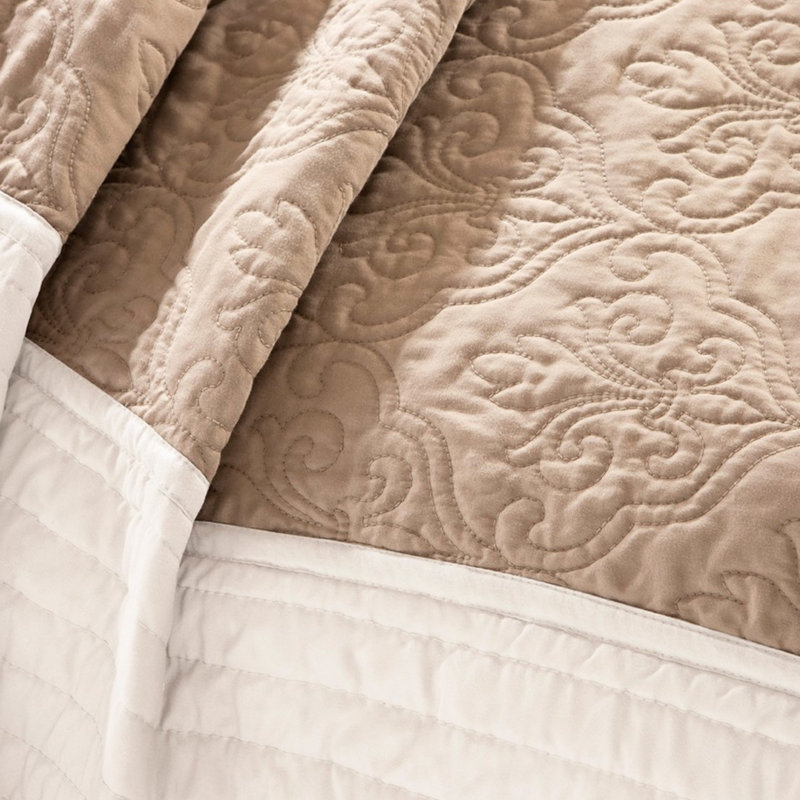 Courtepointe double / grand 7 pièces en beige, coussins décoratifs à motif médaillon de style européen, beige léger et lavable à la machine, motif avec pliable
