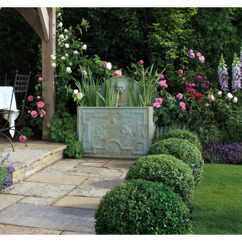 Vernice Handcrafted Outdoor Fountain