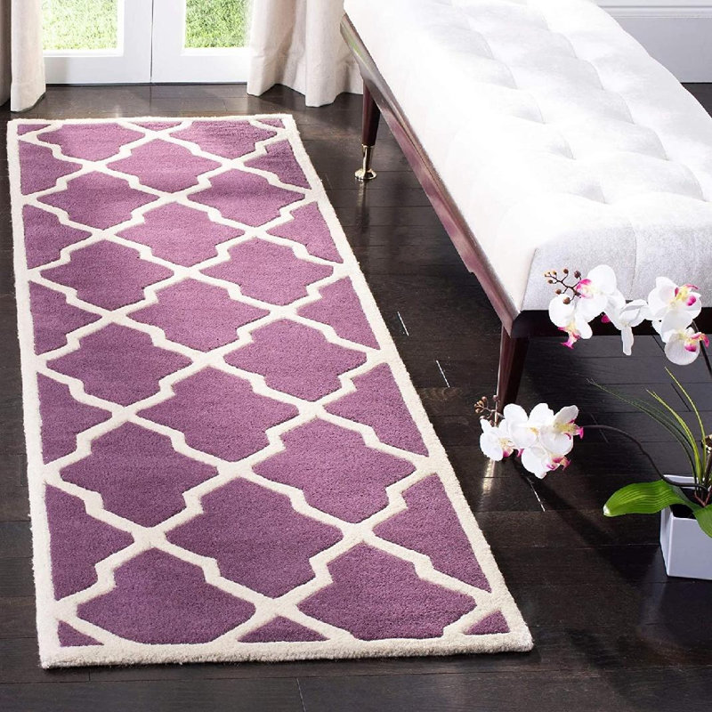 Tapis mauve / ivoire en laine Carolene, Tapis de couloir 2 pi 3 po x 9 pi