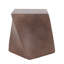 Table d'appoint en béton légère avec une disposition fonctionnelle, qui répond aux besoins pratiques, ajoute une beauté naturelle