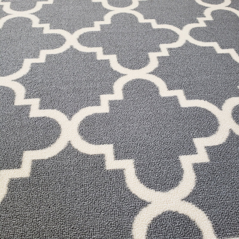 Tapis gris à motif géométrique Hinman, Tapis de couloir 1 pi 10 po x 6 pi 9 po