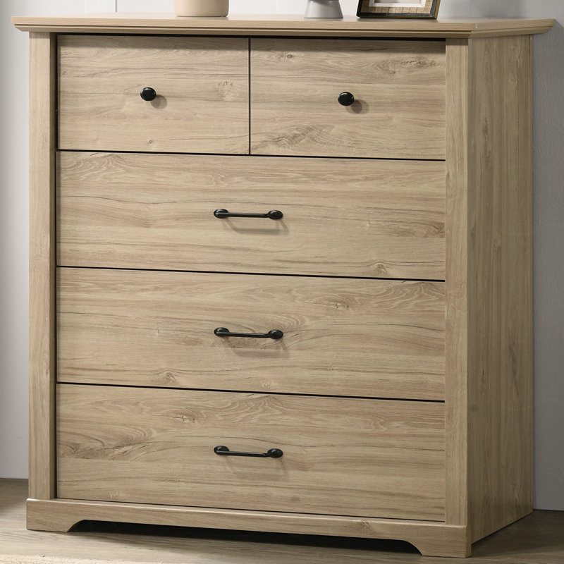 32"W 4-Drawer Chest with Handles, Light Oak