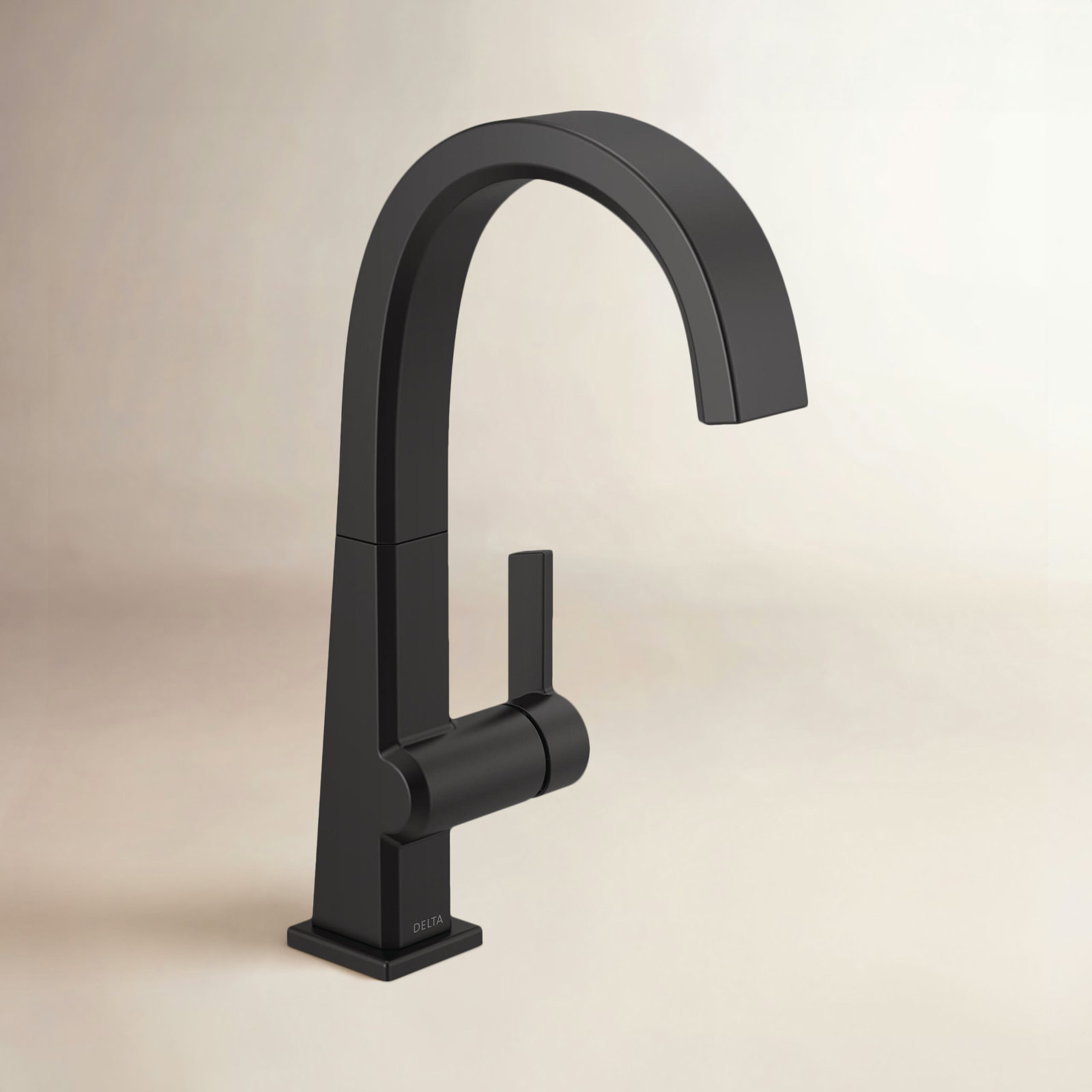 Pivotal Bar Faucet, Matte Black