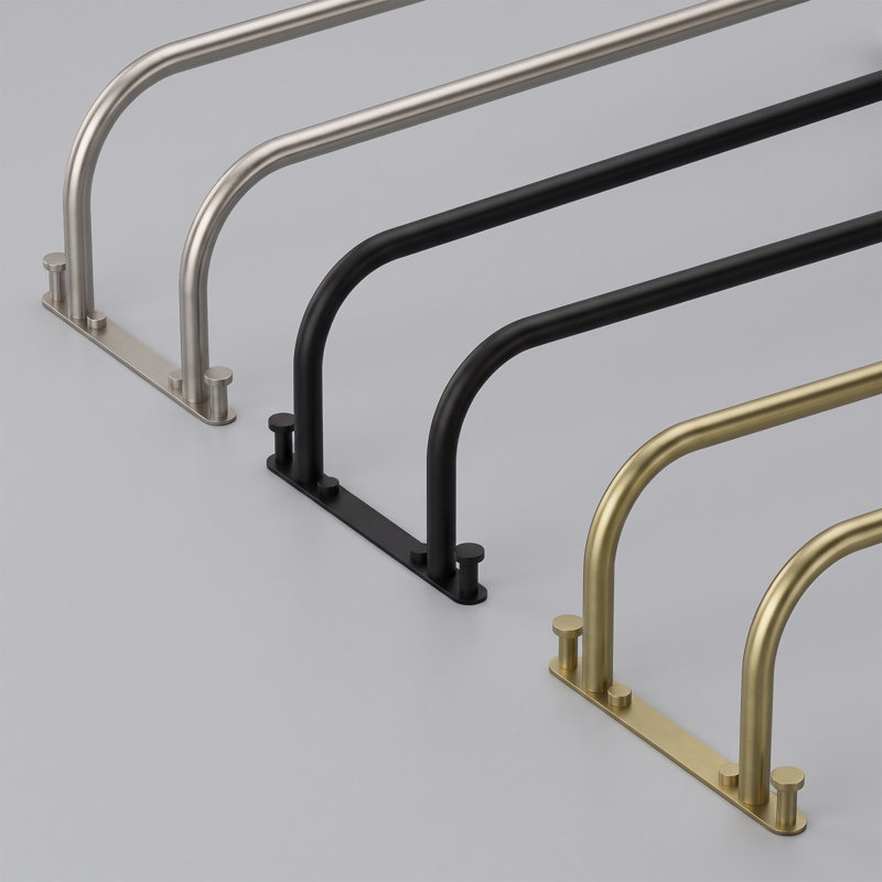 Élégant porte-serviettes rond en or brossé avec crochets doubles, Brushed Nickel