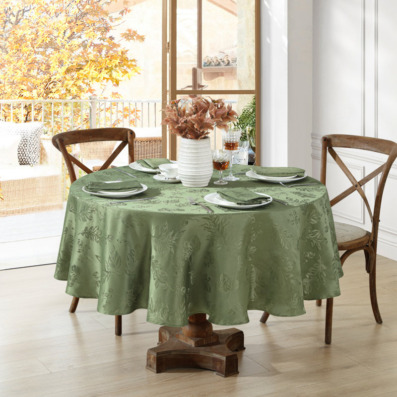 Nappe Rhone, 84 po x 60 po ovale, Vert