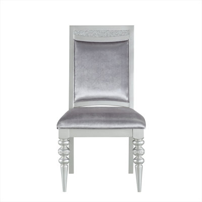Ensemble de 2 chaises d'appoint rembourrées en argent classique avec incrustations de strass et pieds tournés pour les salles à manger