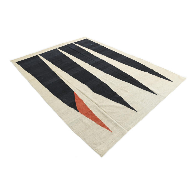 Tapis noir Ousley