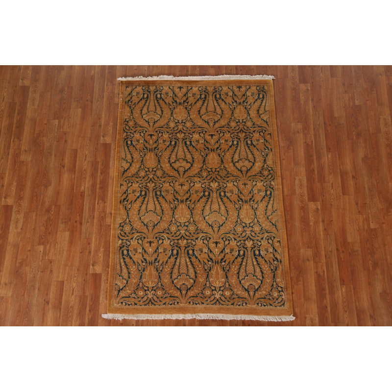Tapis unique en laine orange 4 pi 1 po x 6 pi 1 po One Age