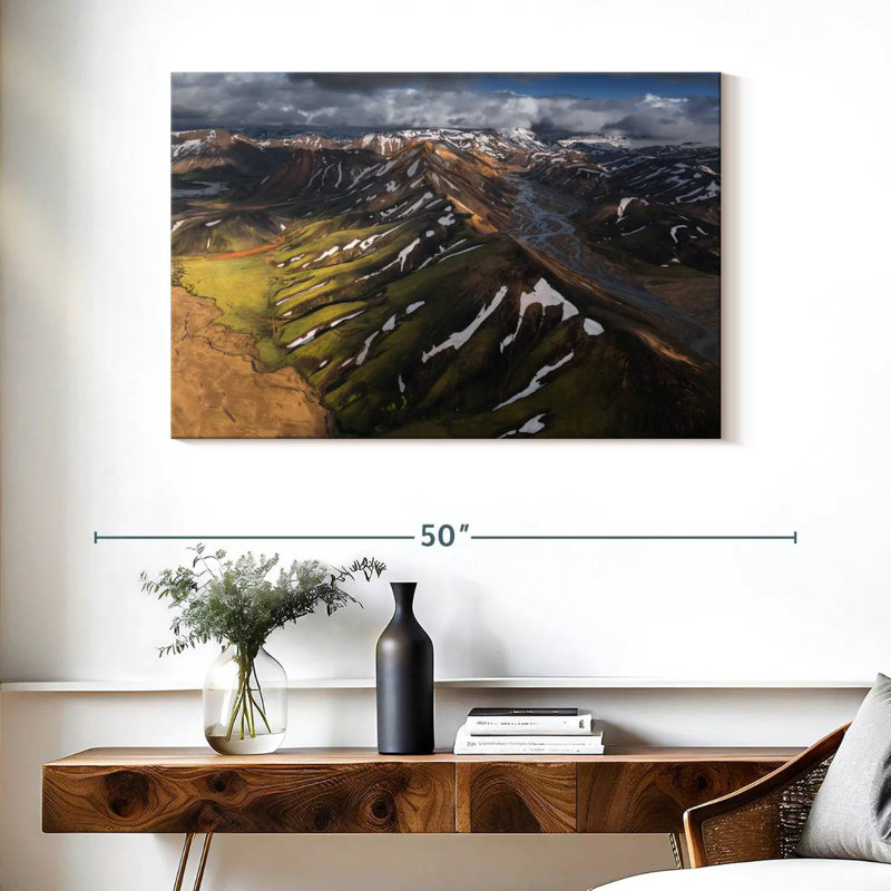 Alvord Iceland Mountain Range