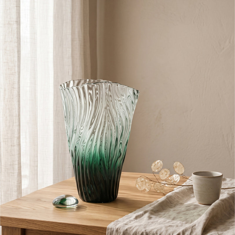 Vase en verre 7,5 x 3,9 x 11,8 po pour décoration intérieure, centre de table moderne