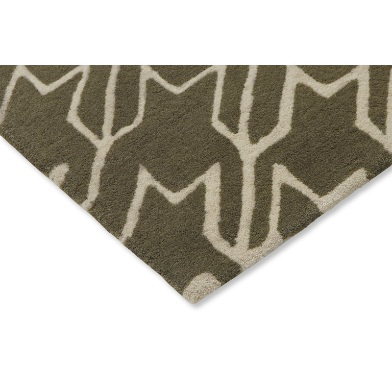 Wool Houndstooth Area Rug in Gray/Beige, Rectangle 6'7" x 9'2"