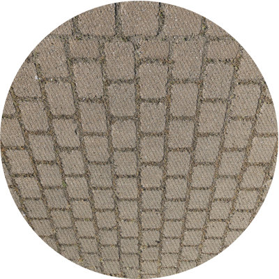 Tapis brun tissé à la machine