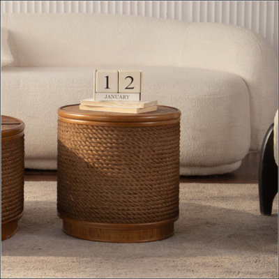 Table basse ronde en rotin avec rangement amovible, garniture en corde de chanvre tissée à la main, style boho-chic, parfaite pour les salons confortables et les espaces compacts