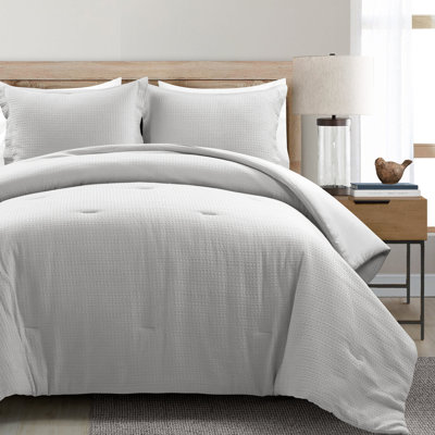 Bentwood Cotton Comforter Set