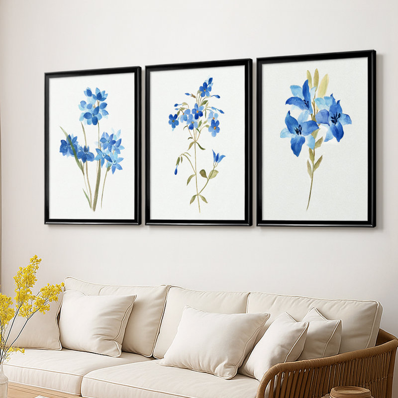 «Blue Blossom Botanical I», toile tendue sur mesure avec châssis - 3 pièces, H 21 po x l 30 po, Noir