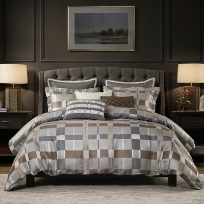 Édredon pour grand lit de style couette 8 pièces en taupe, motif géométrique multicolore, coussins de luxe, housse amovible et conception pratique avec confort centré