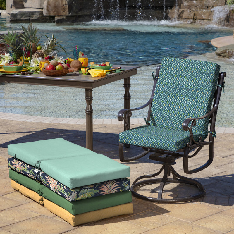 ARDEN Outdoor Lounge Chair 3.5" Cushion, 3.5" H x 20" W x 20" D, Sage