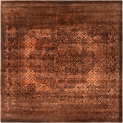 Tapis brun à motif oriental