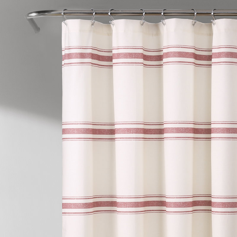 Rideau de douche simple à rayures 100% coton Gilroy Farmhouse, Rouge