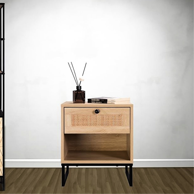 Table d'appoint en bouleau Coastal Modern