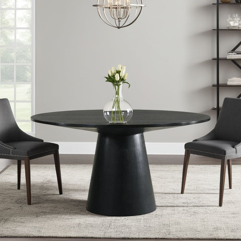 Gytle Round Dining Table in Black