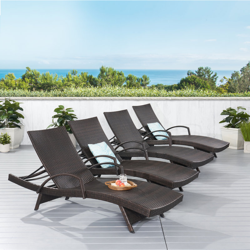 Billur Outdoor Wicker Chaise Lounge Set, Brown