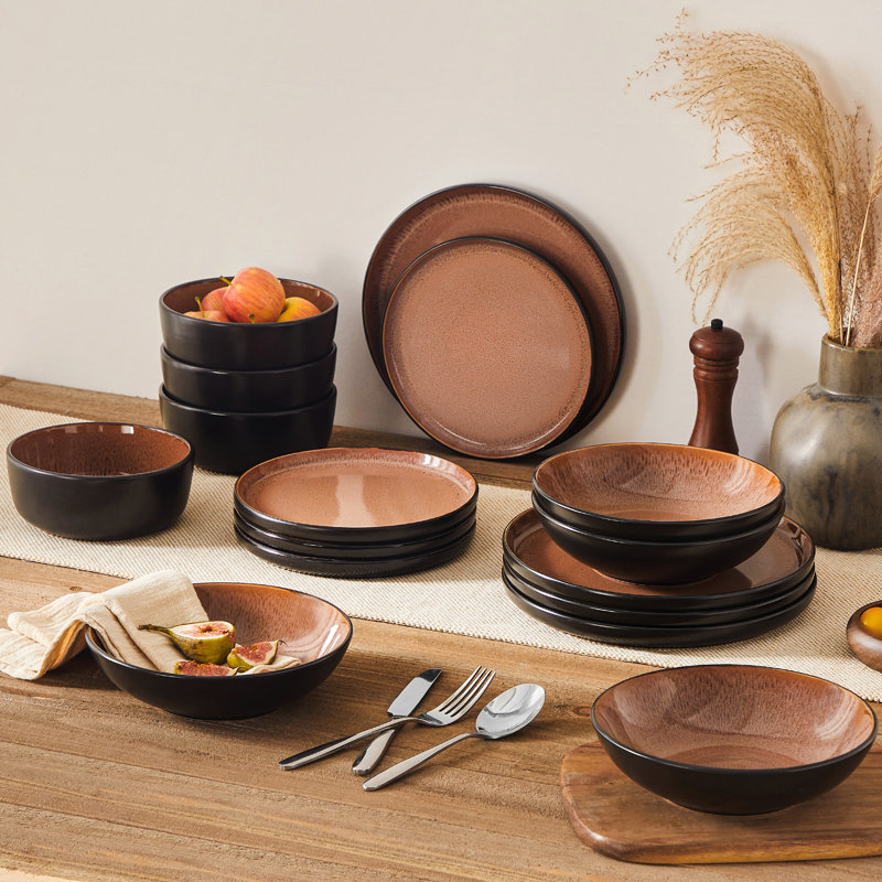 Ambrru Piece Stoneware Dinnerware Set - Service for 4, Red