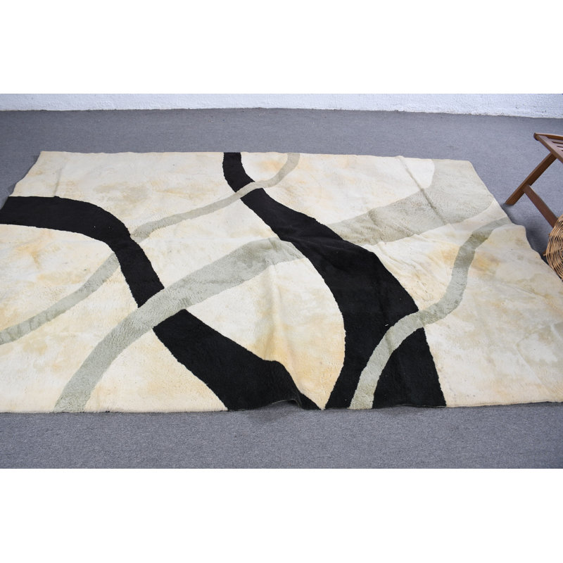 Grand tapis turc beige avec un design moderne pour le salon et la décoration intérieure